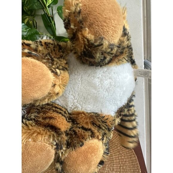 Six Flags plush toy tiger - Picture 7 of 9